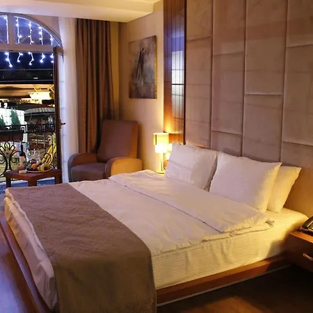 Premium Luxury Boutique & Restaurant Location ! Hotel 3*